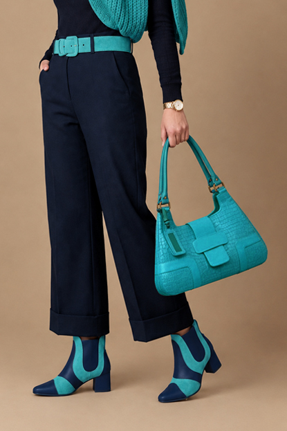 Dress ankle boots side elastics in navy blue and aquamarine blue leather with low flare heels and round toe - Worn view